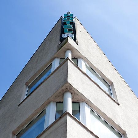 Hotel Jahnke Нойбранденбург Екстериор снимка