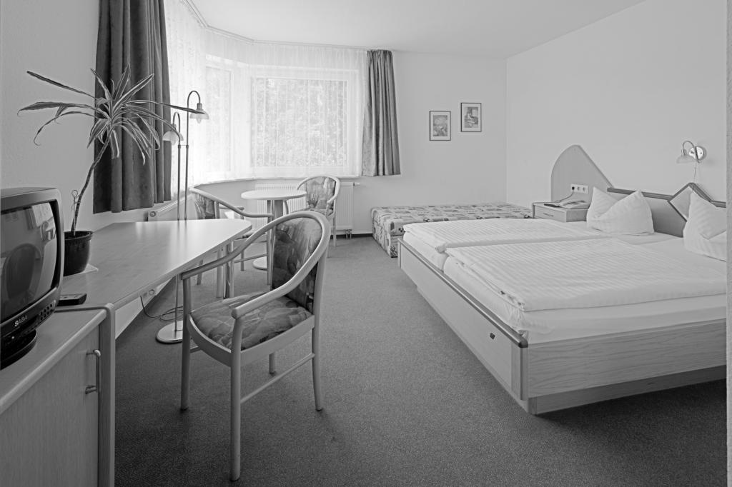 Hotel Jahnke Нойбранденбург Екстериор снимка